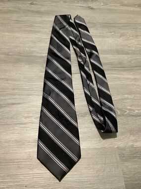 Bugatti grey & black silk necktie